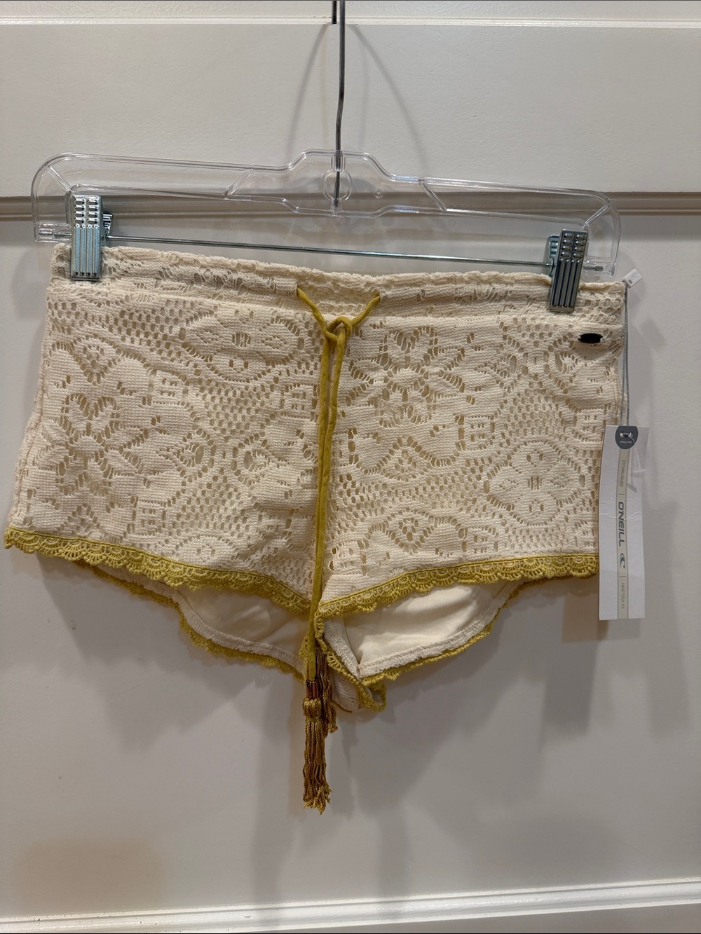 O'Neill Cream Crochet Lace Bondi Beach Shorts NWT